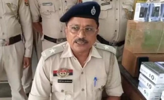 Police Recover 440 Nokia Mobile Phones Worth Rs 7 Lakh in Jatrapur Police Recover 440 Nokia Mobile Phones Worth Rs 7 Lakh in Jatrapur